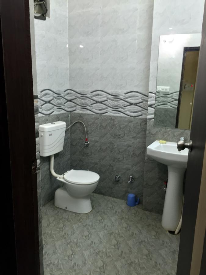 Hotel Lalit Palace Babina Phòng bức ảnh