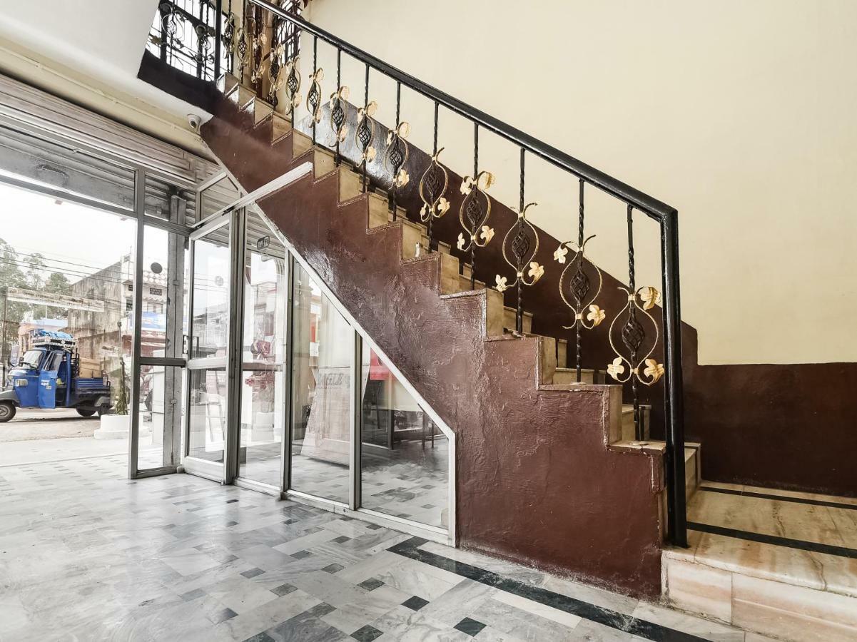 Hotel Lalit Palace Babina Ngoại thất bức ảnh