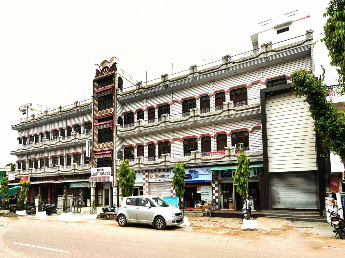 Hotel Lalit Palace Babina Ngoại thất bức ảnh