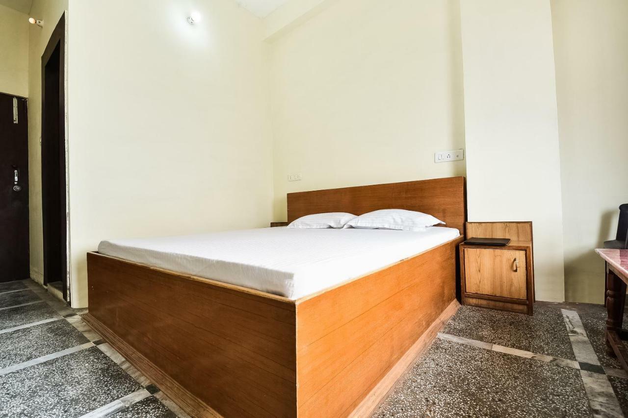 Hotel Lalit Palace Babina Ngoại thất bức ảnh