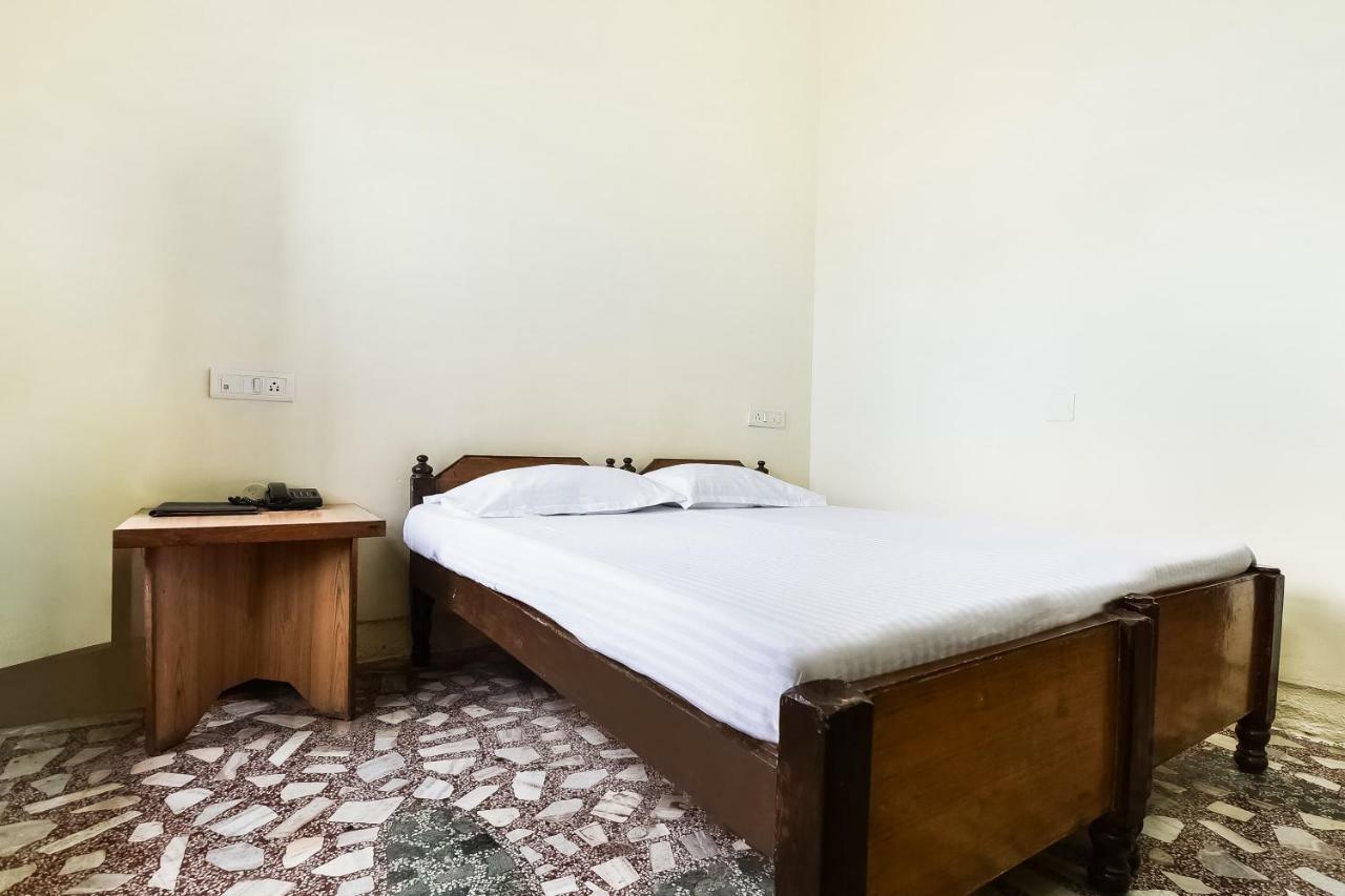 Hotel Lalit Palace Babina Ngoại thất bức ảnh