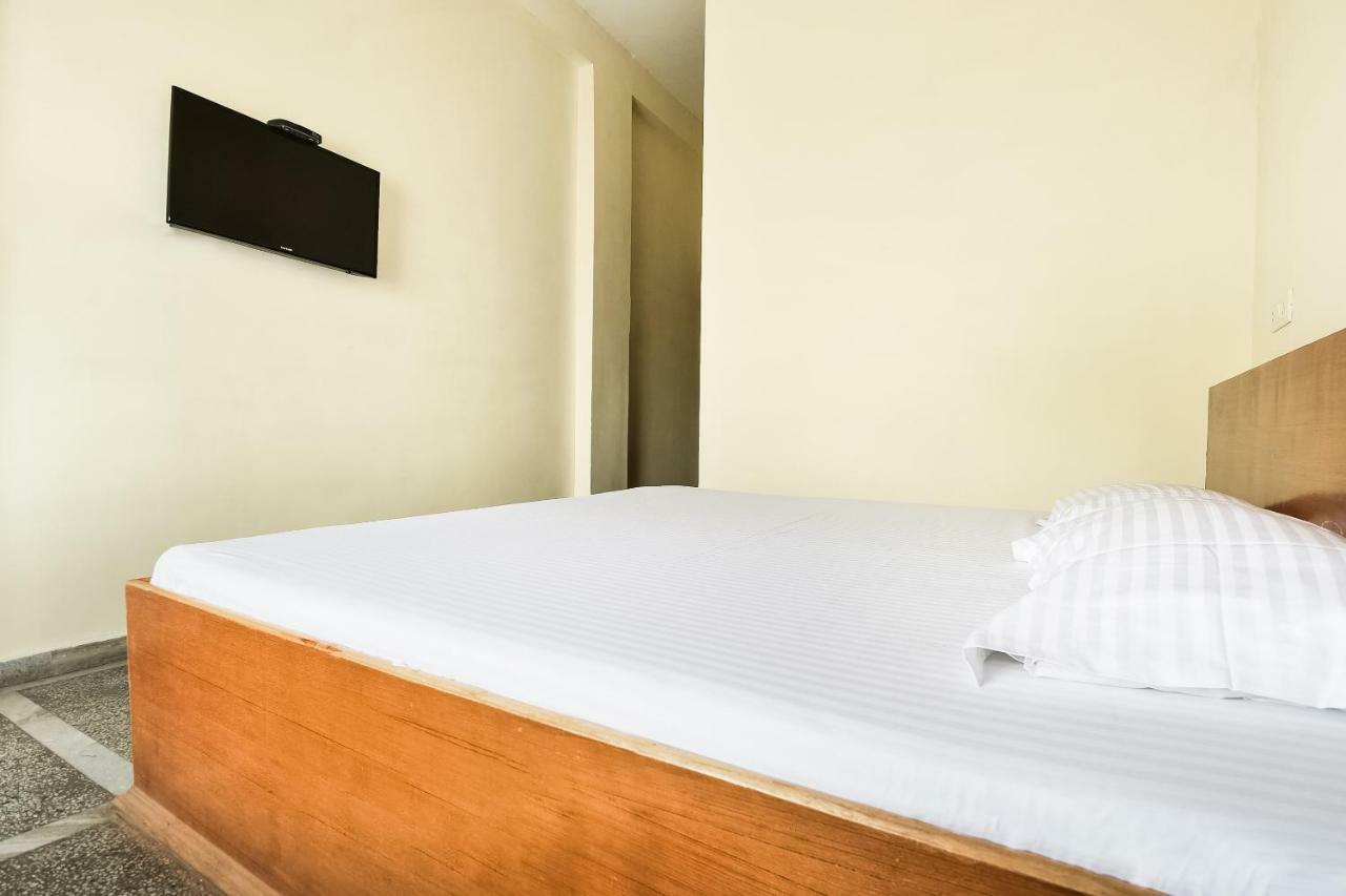 Hotel Lalit Palace Babina Ngoại thất bức ảnh