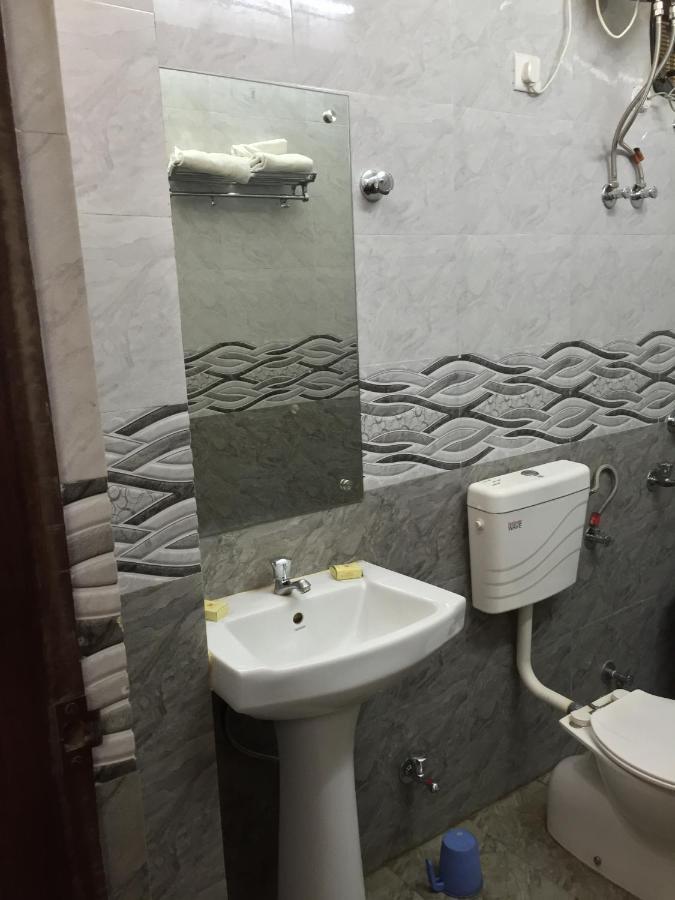 Hotel Lalit Palace Babina Ngoại thất bức ảnh